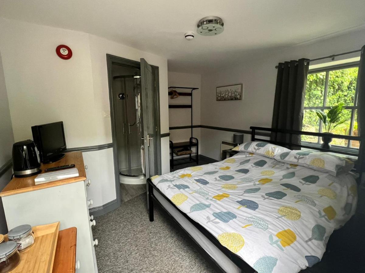 Bed and Breakfast The White Hart Eynsham Экстерьер фото