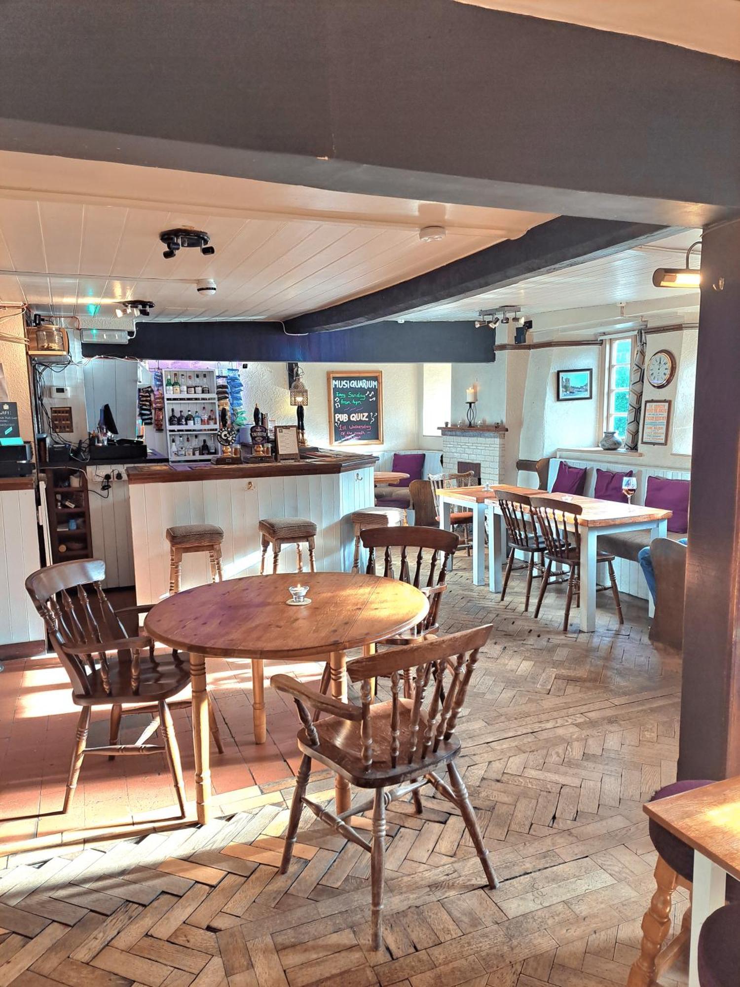 Bed and Breakfast The White Hart Eynsham Экстерьер фото